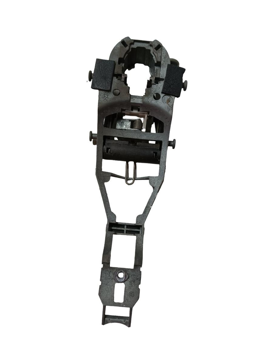 Maner/suport exterior portiera fata dreapta fata VOLKSWAGEN GOLF V Variant 1K5 2007 - 2009 – foto 2