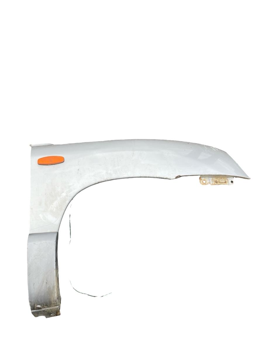 Aripa dreapta fata HYUNDAI SANTA FE I SM 2000 - 2006