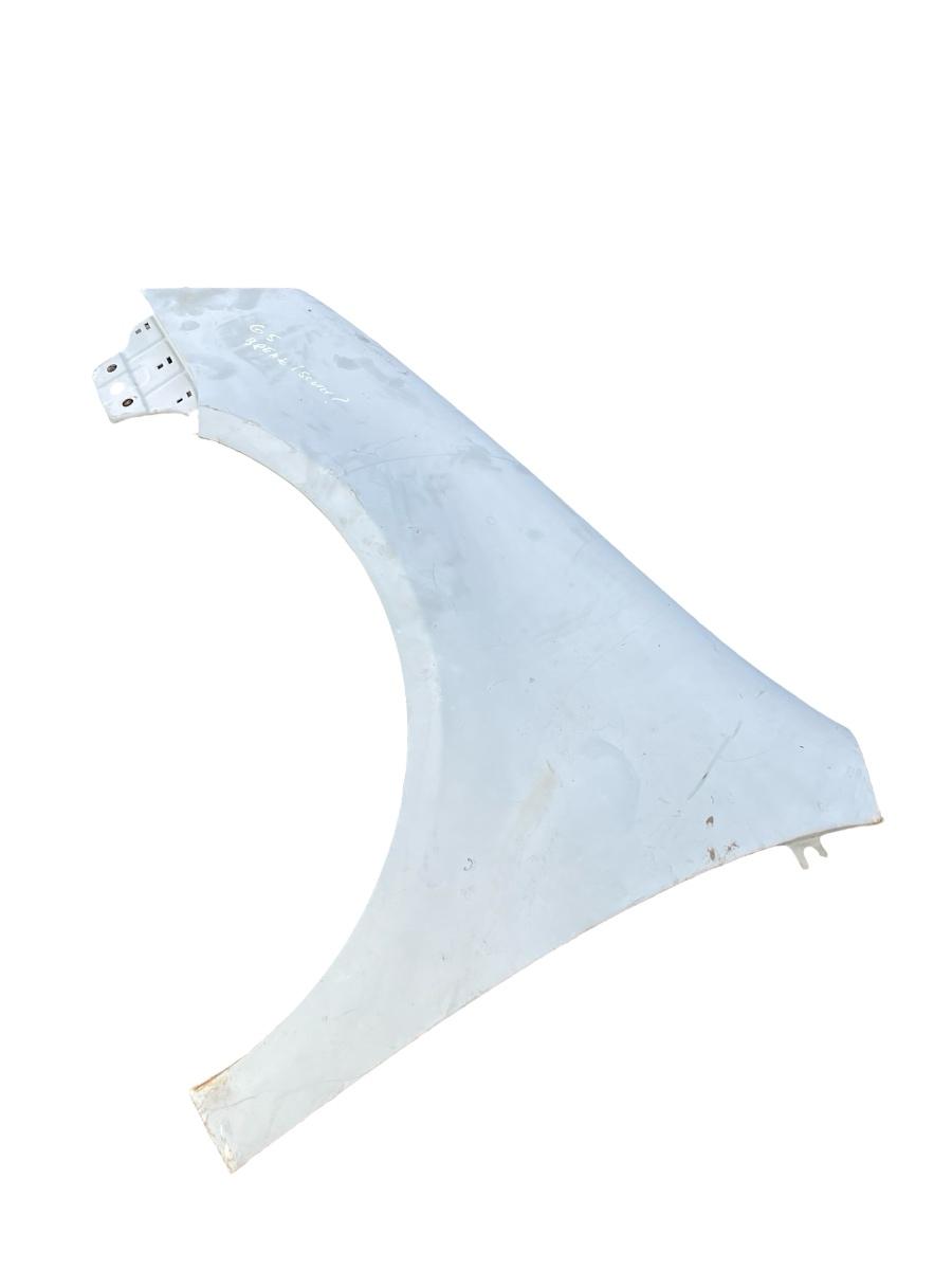 Aripa fata stanga VOLKSWAGEN GOLF V 1K1 2003 - 2009
