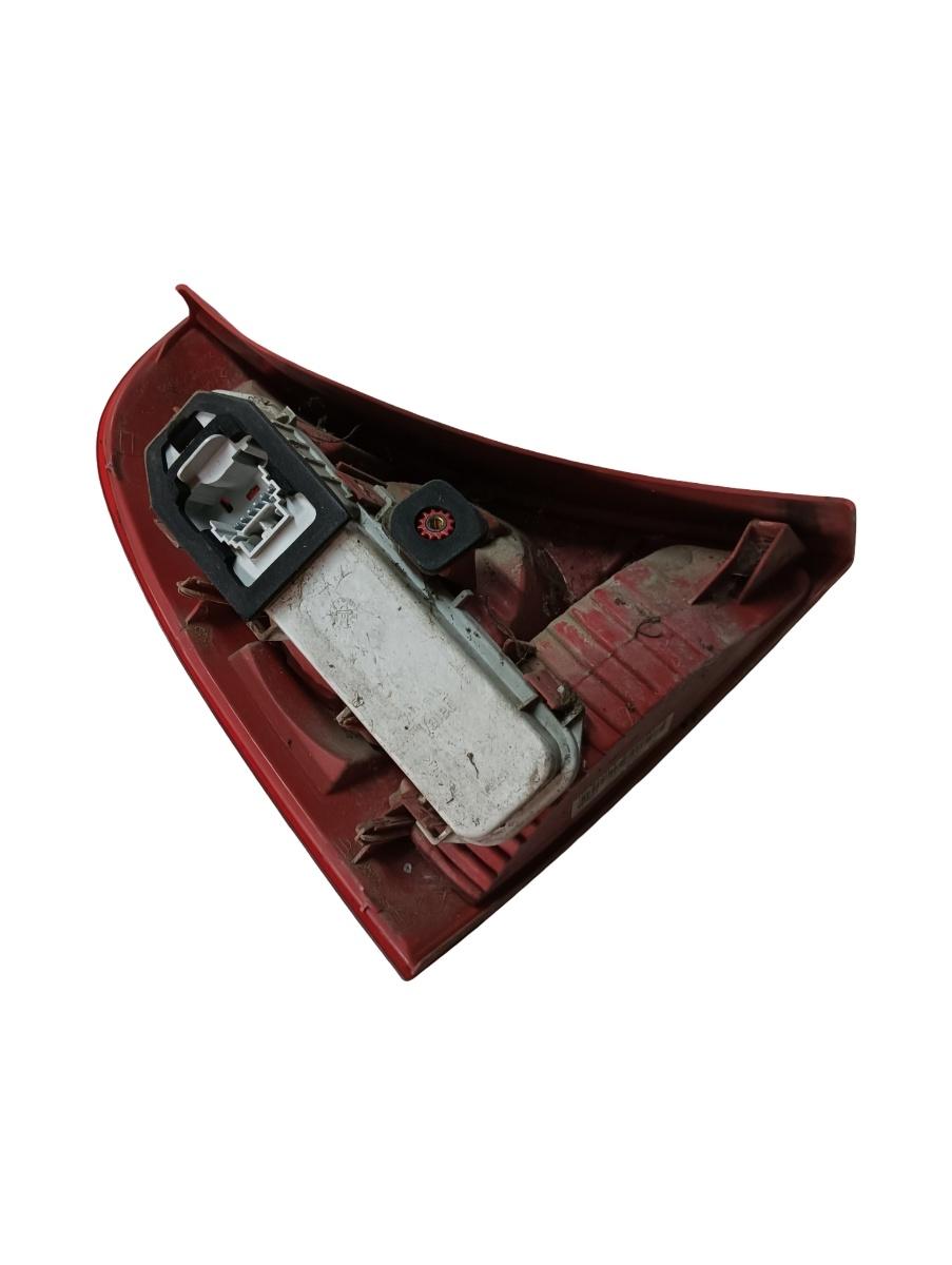 Lampa spate / Stop dreapta spate RENAULT CLIO II BB0/1/2_, CB0/1/2_ 1998 - > 8200071414 – foto 2
