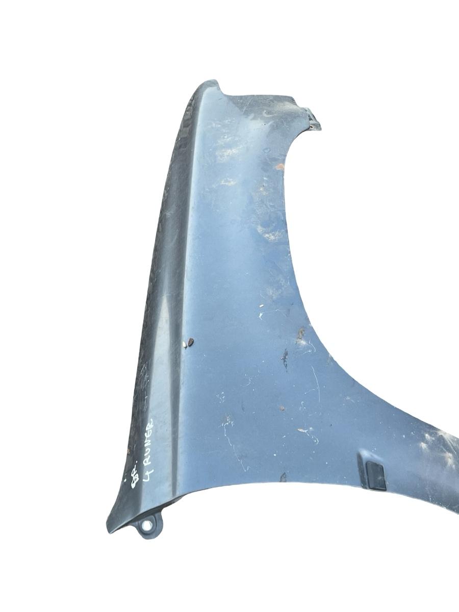 Aripa fata dreapta TOYOTA 4 RUNNER _N1_ 1987 - 1996