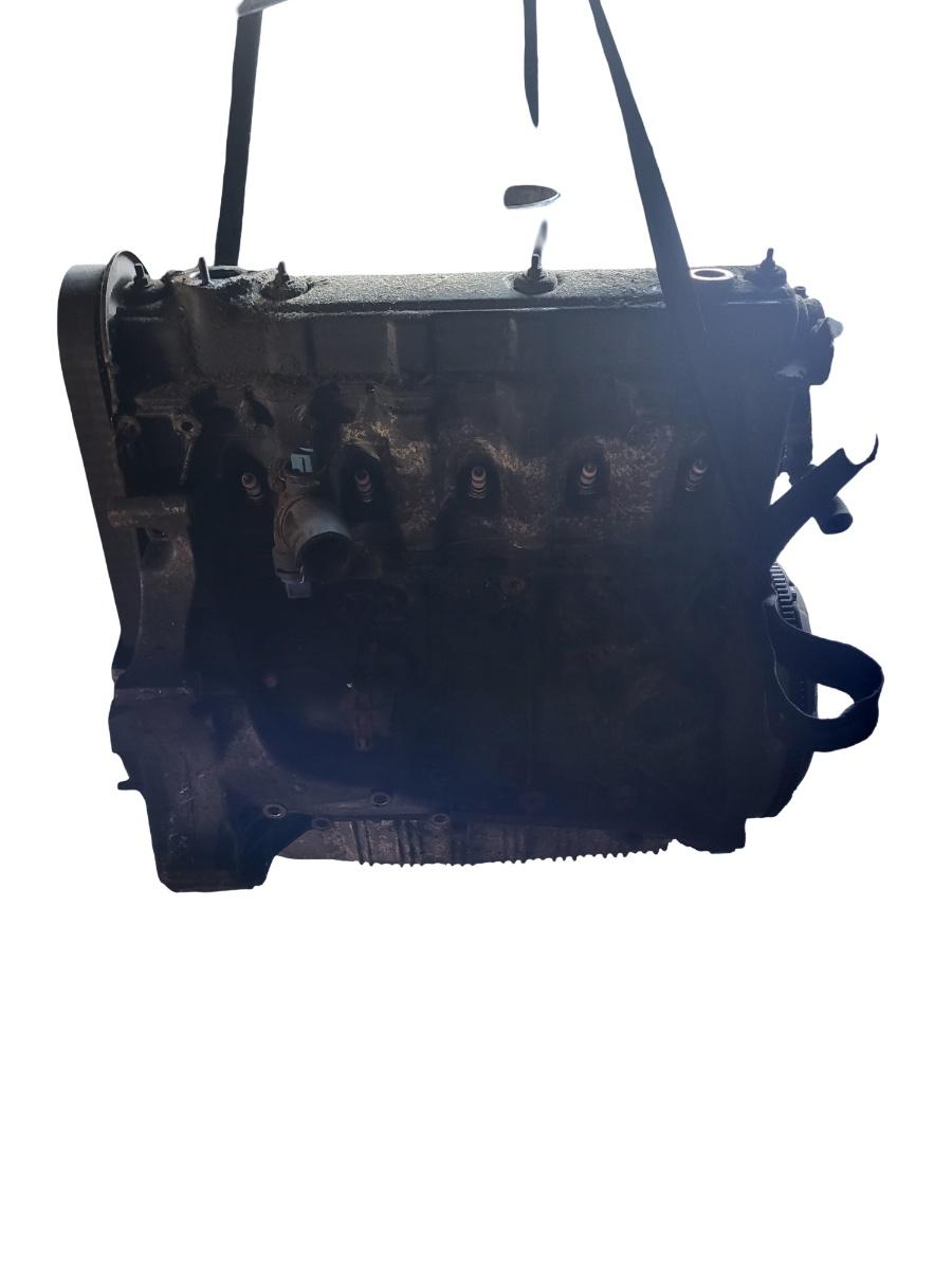 Motor VOLKSWAGEN TRANSPORTER IV Box 70XA 1990 - 2003 2.5 AAF, ACU, AEN, AEU AAF