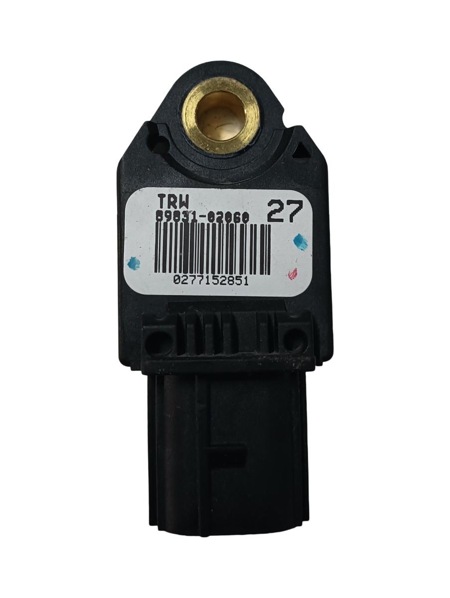 Senzor de impact airbag TOYOTA AURIS _E15_ 2006 - 2012 8983102060
