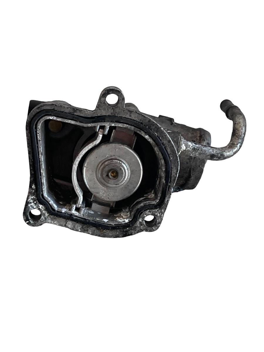 Carcasa termostat MERCEDES-BENZ M-CLASS W163 1998 - 2005 2.7 ML 270 CDI OM 612.963 – foto 3
