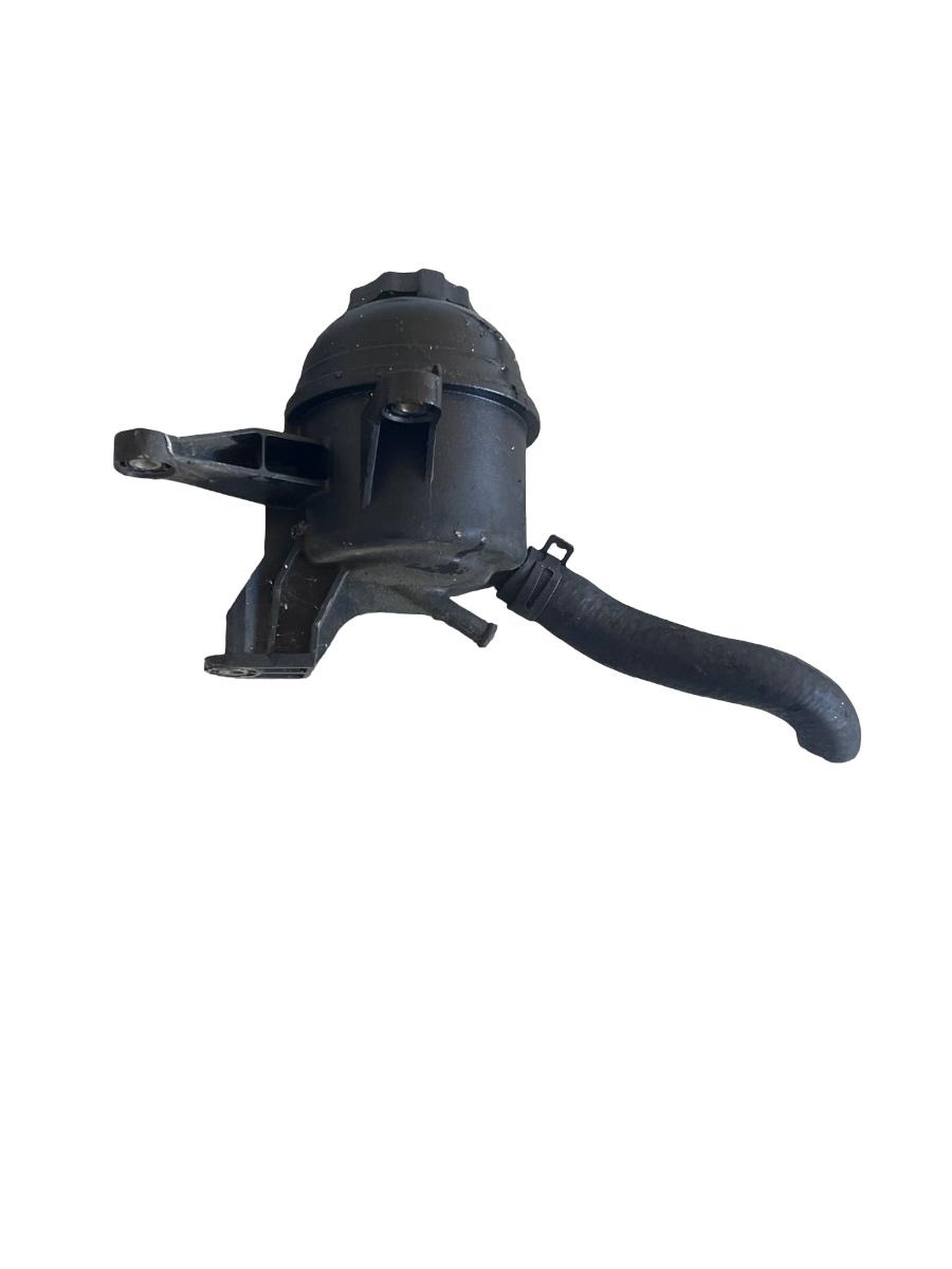 Rezervor lichid servodirectie MERCEDES-BENZ C-CLASS II W203  2000 - 2007 2.2CDI A2034600083
