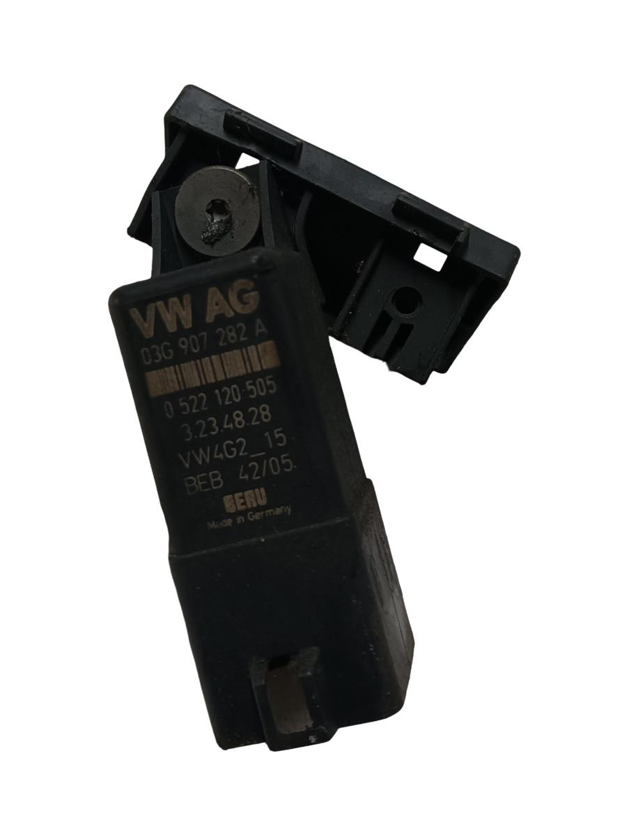 Releu preincalzire bujii incandescente VOLKSWAGEN TOURAN 1T1, 1T2 2003 - 2010 VAG 03g907282a