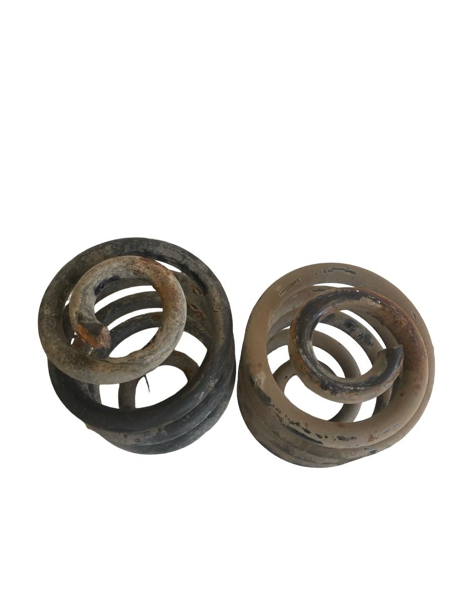 Set arcuri spate VOLKSWAGEN TRANSPORTER IV Box 70XA 1990 - 2003 2.5 AAF