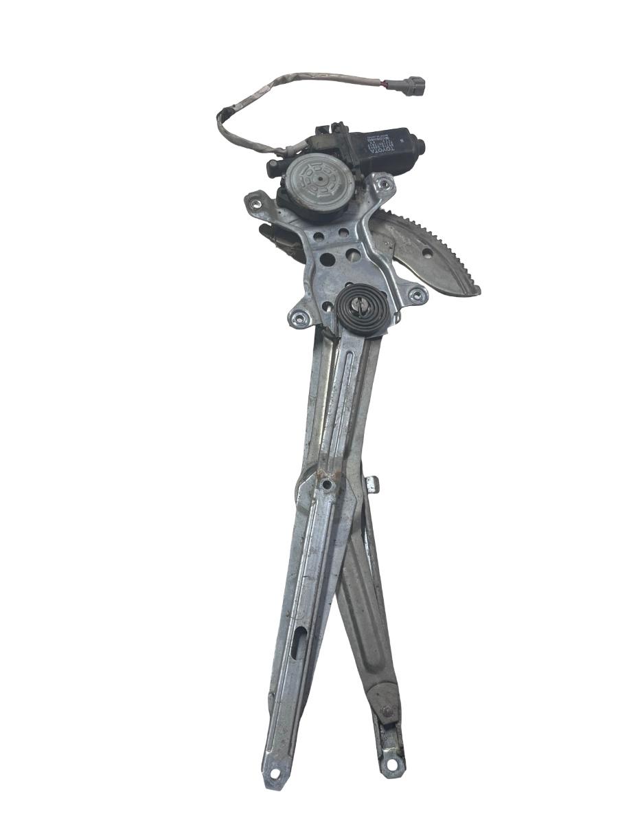 Macara Geam dreapta fata TOYOTA LAND CRUISER J90 _J9_ 1995 - > 8571060060 (2 usi )