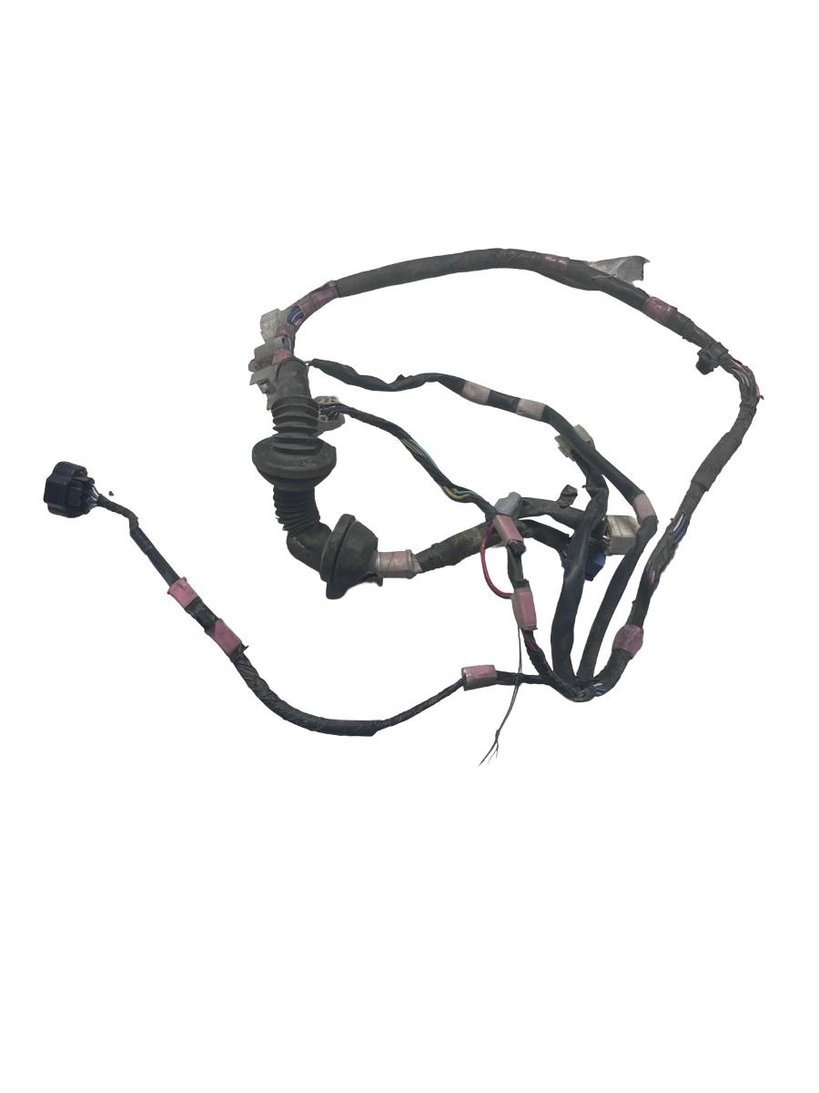 Instalatie portiera dreapta fata TOYOTA LAND CRUISER J90 _J9_ 1995 - > 825066030A