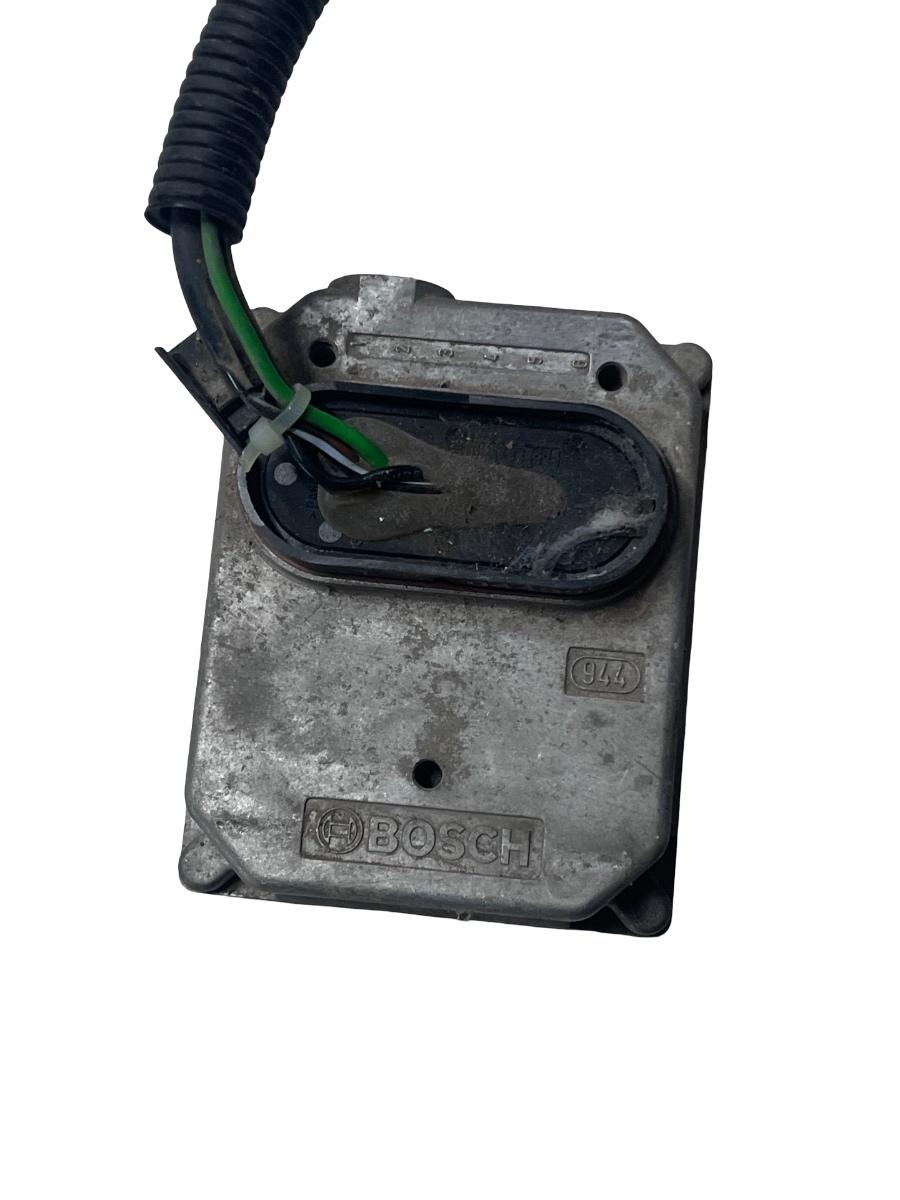 Calculator xenon  VOLKSWAGEN BORA Estate 1J6 1999 - 2005 BOSCH 1307329023