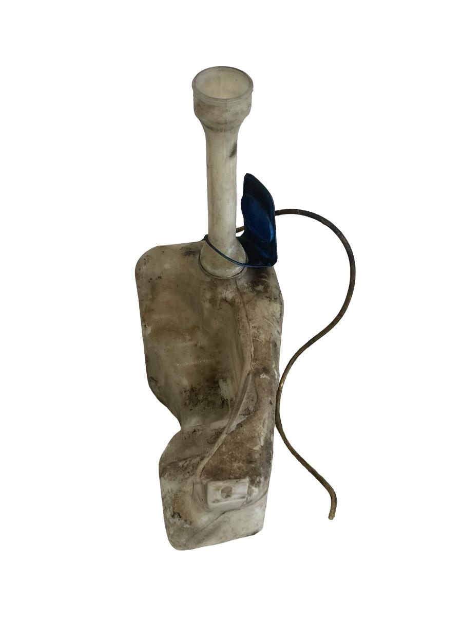 Vas/rezervor lichid de spalare parbriz VOLKSWAGEN TRANSPORTER IV Box 70XA 1990 - 2003 2.5 AAF, ACU, AEN, AEU 701955453