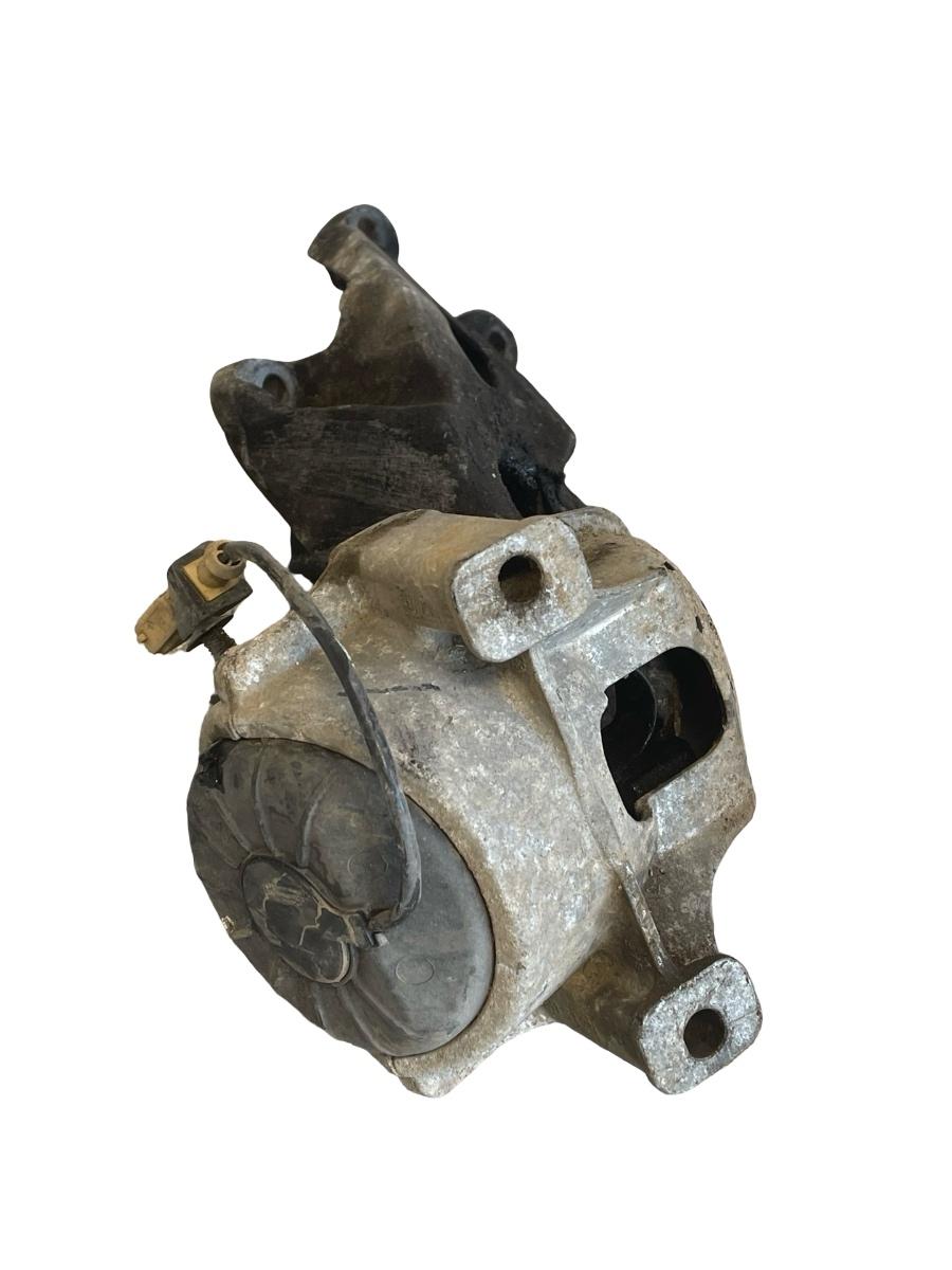 Suport motor stanga AUDI A4 IV 8K2, B8 2007 - 2015 2.0 TDI CAGA 8K0199307AP – foto 2