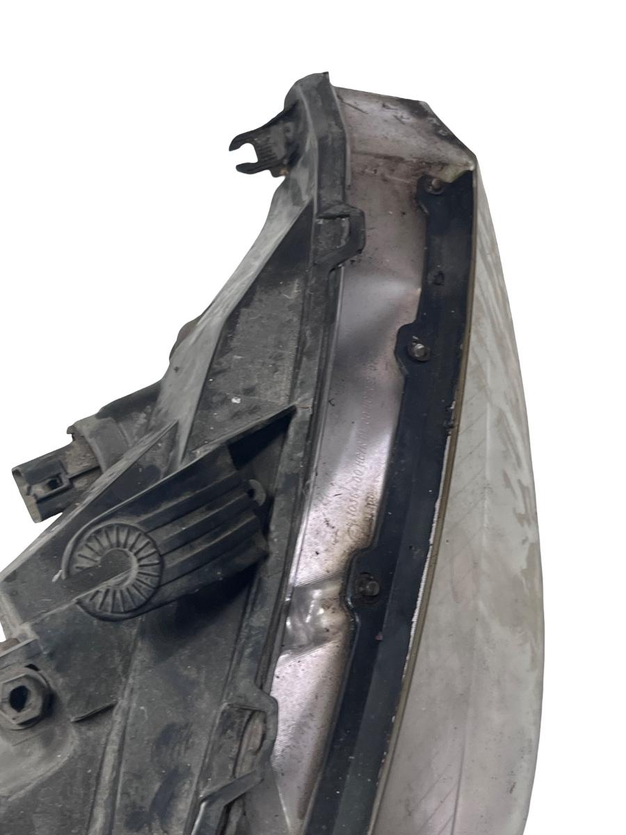 Far dreapta fata FORD FOCUS 1 DNW 1998 - 2005 304311144R1 – foto 8