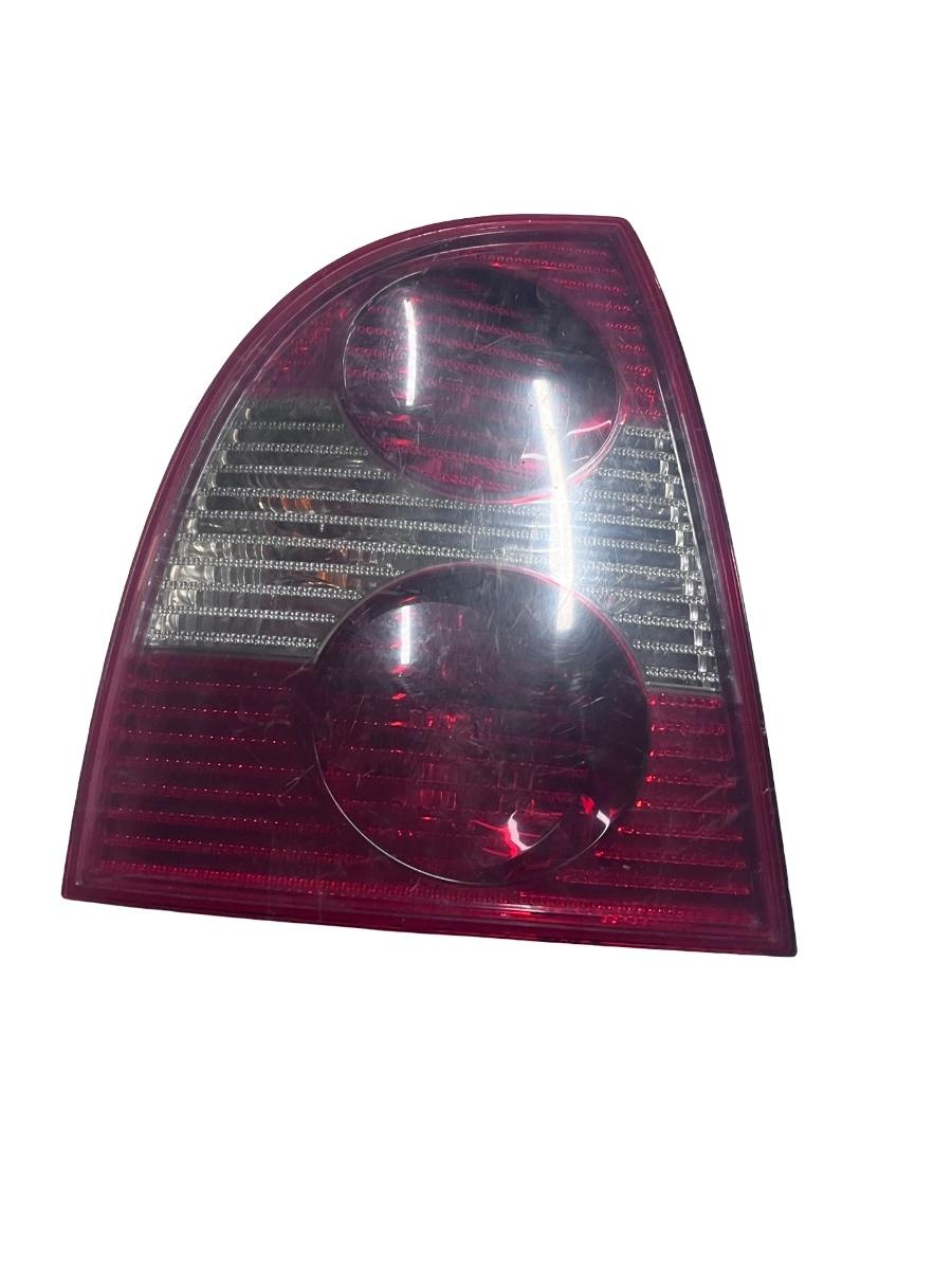 Lampa stanga spate VOLKSWAGEN PASSAT B5 1997 - 2001 28409014