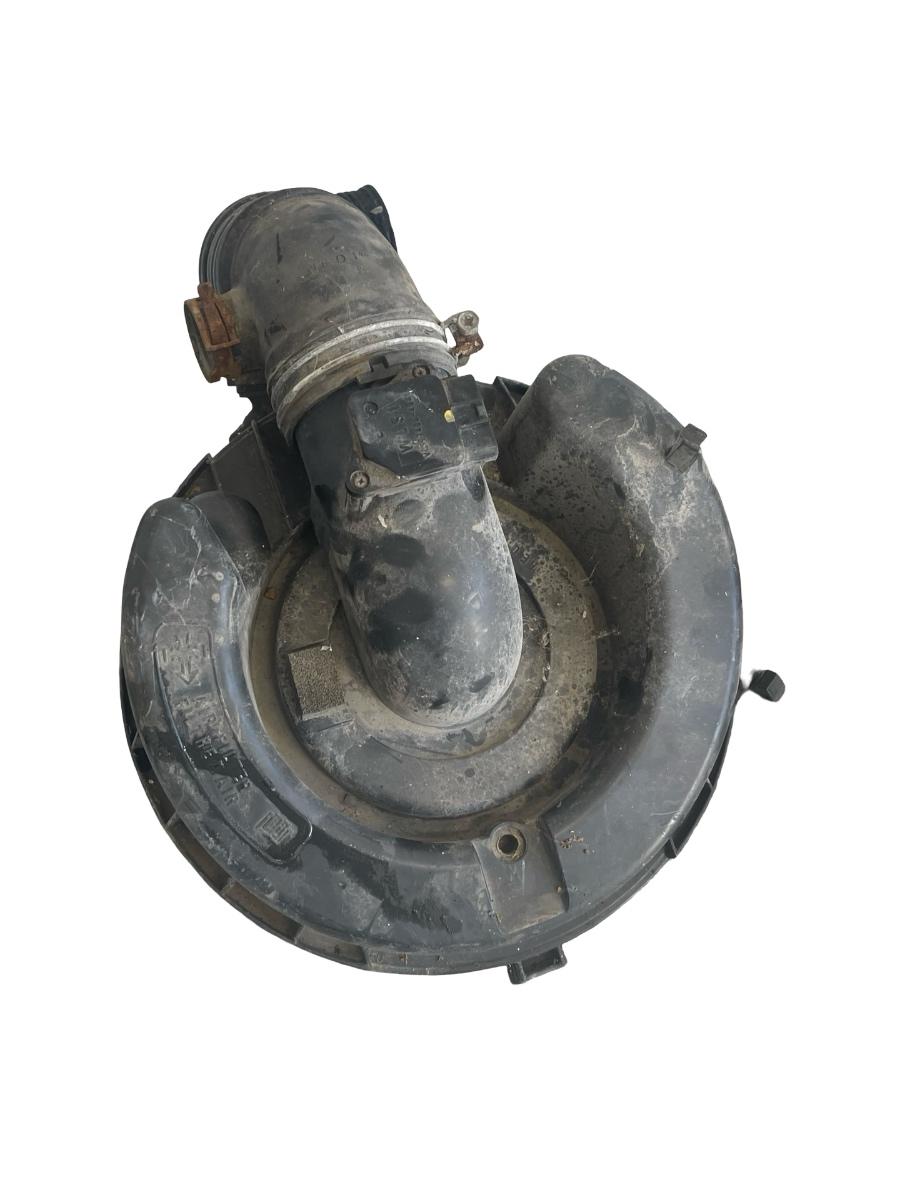 Capac carcasa filtru de aer + DEBITMETRU MAZDA BT-50 Pickup CD, UN 2006 - 2015 2.5 MRZ-CD 4x4 WLAA