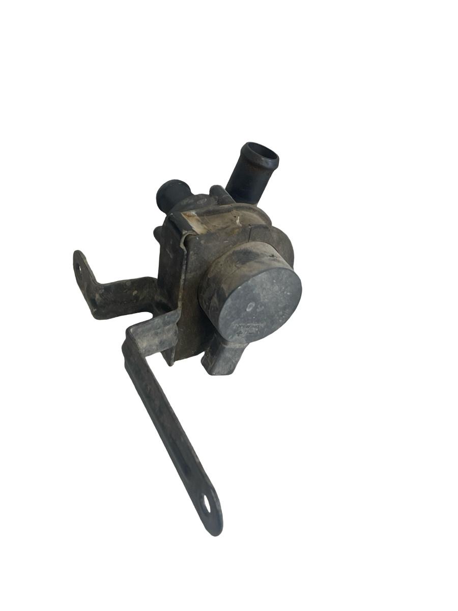 Pompa de apa/lichid de racire electrica auxiliara VOLKSWAGEN GOLF V 1K1 2003 - 2009