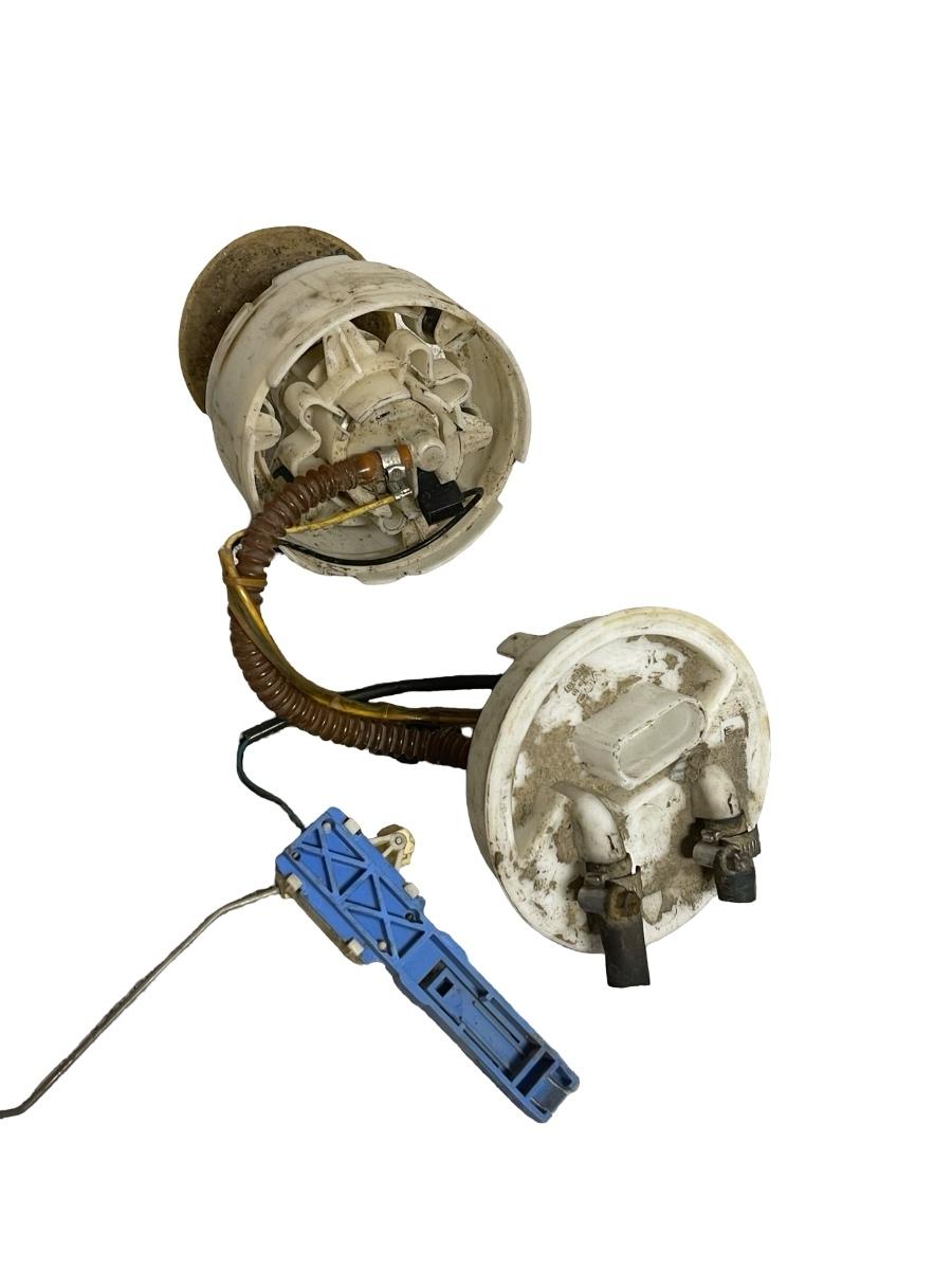 Pompa combustibil VOLKSWAGEN PASSAT Estate 3B5 1997 - 2001 1.6 ADP, AHL, ANA, ARM 8E0906087D