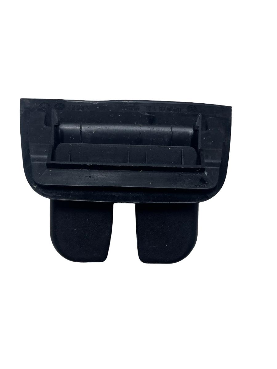 Capac broasca haion AUDI A3 II 8P1 2003 - 2013 8P4827520
