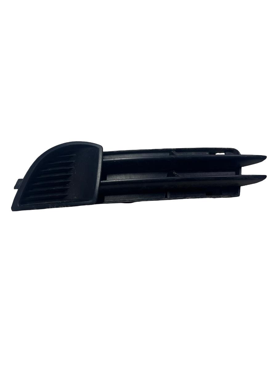 Ornament bara de protectie fata AUDI A3 II 8P1 2003 - 2013 AD11006G2