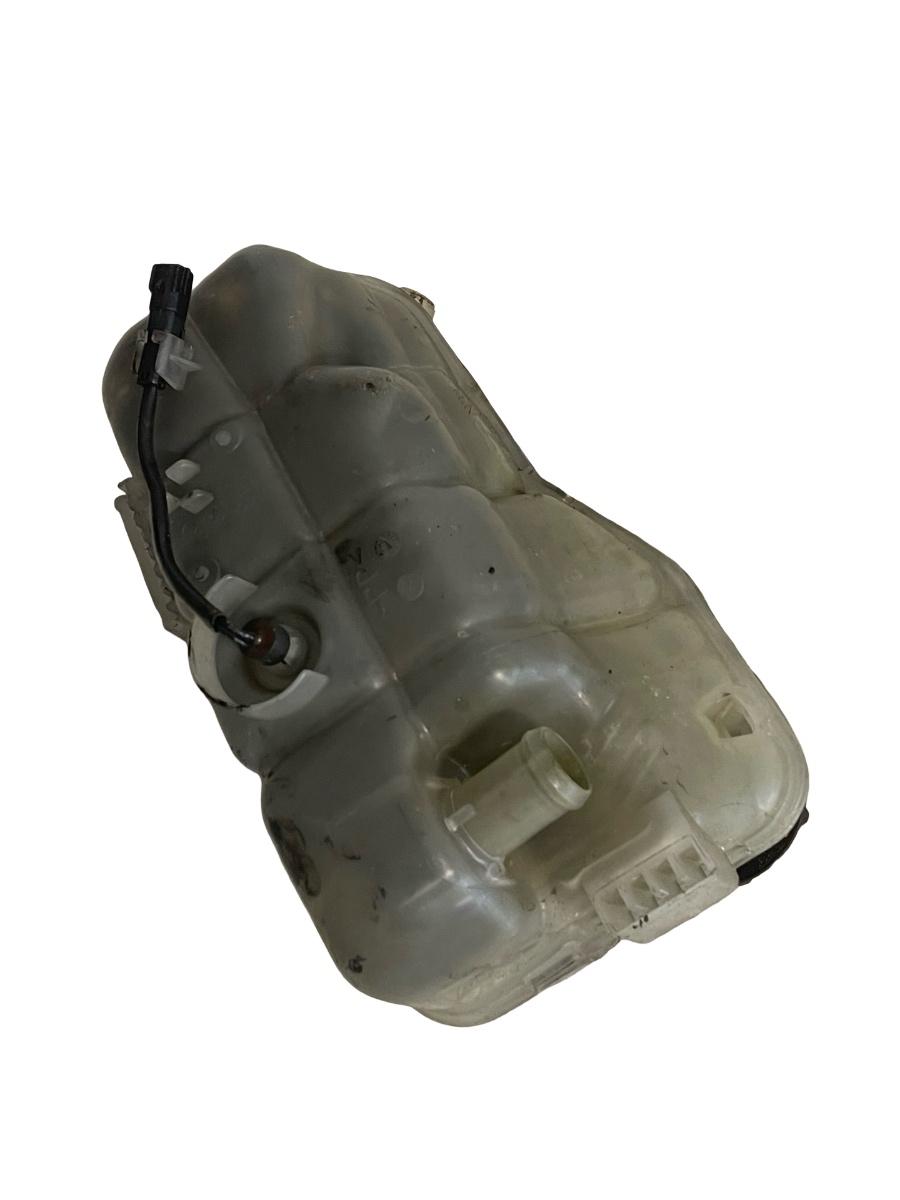 Vas rezervor de expansiune lichid de racire VOLVO V40 Hatchback 525, 526 2012 - > 1.6 D2 D 4162 T 31338764 – foto 2