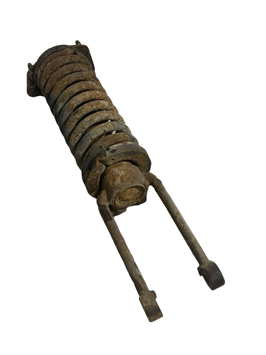 Amortizor stanga fata JEEP CHEROKEE KJ 2001 - 2008 2.5 CRD 4x4 R 425 DOHC