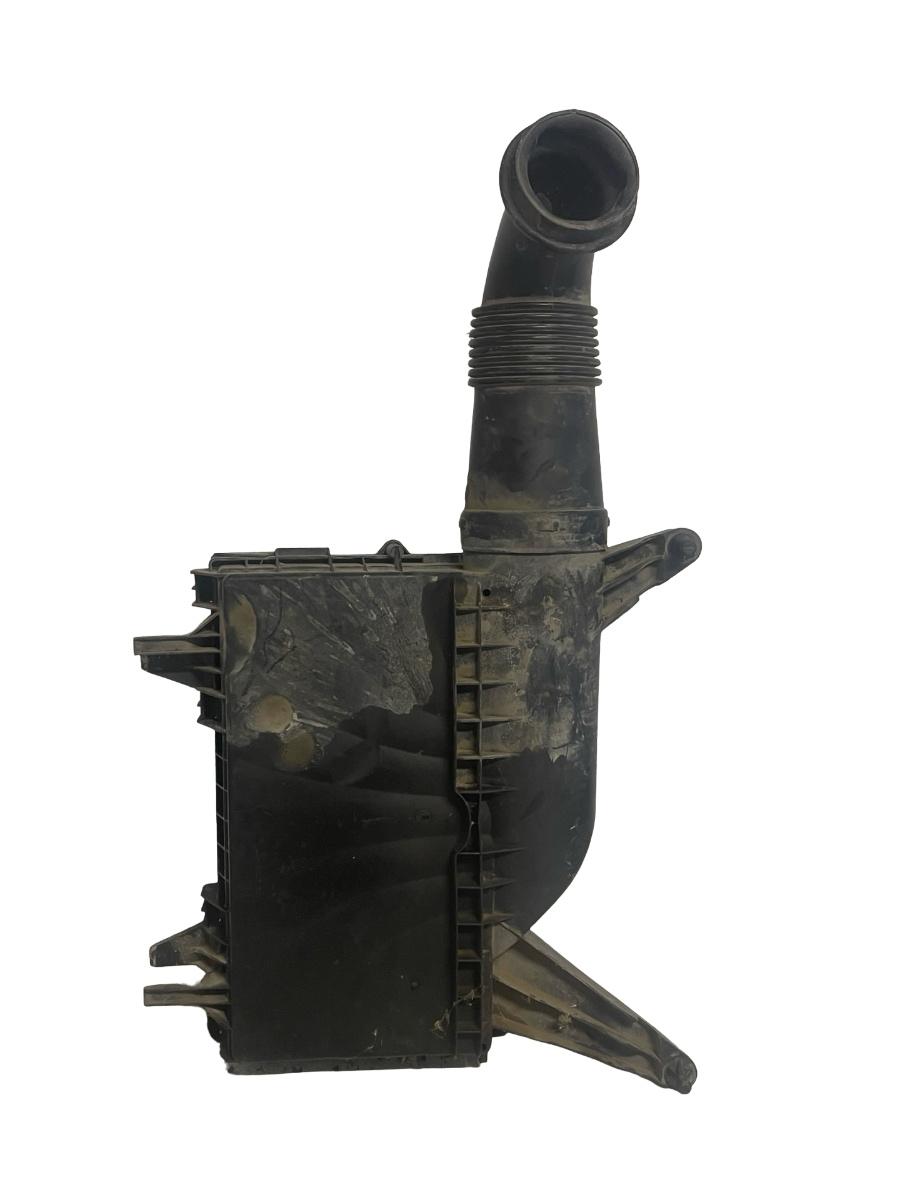Carcasa filtru de aer MERCEDES-BENZ VIANO W639 2003 - > 2.2 CDI OM 646.980, OM 646.982 A6395281306
