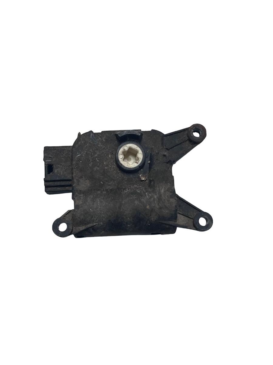 Motoras aeroterma  MERCEDES-BENZ VITO Bus W639 2003 - > 0132801332 – foto 2