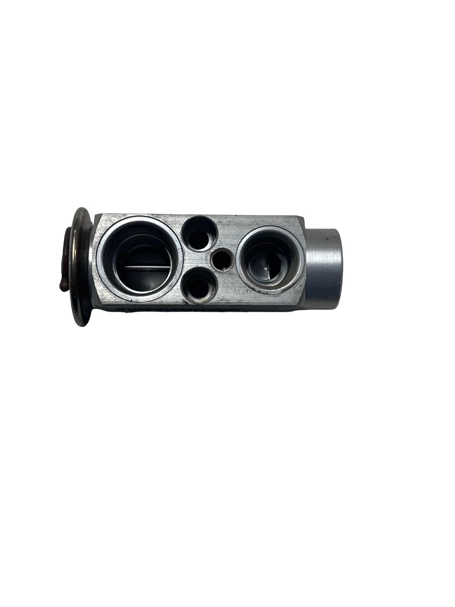 Supapa expansiune aer conditionat (AC) BMW X5 II E70 2006 - 2013 64116968202