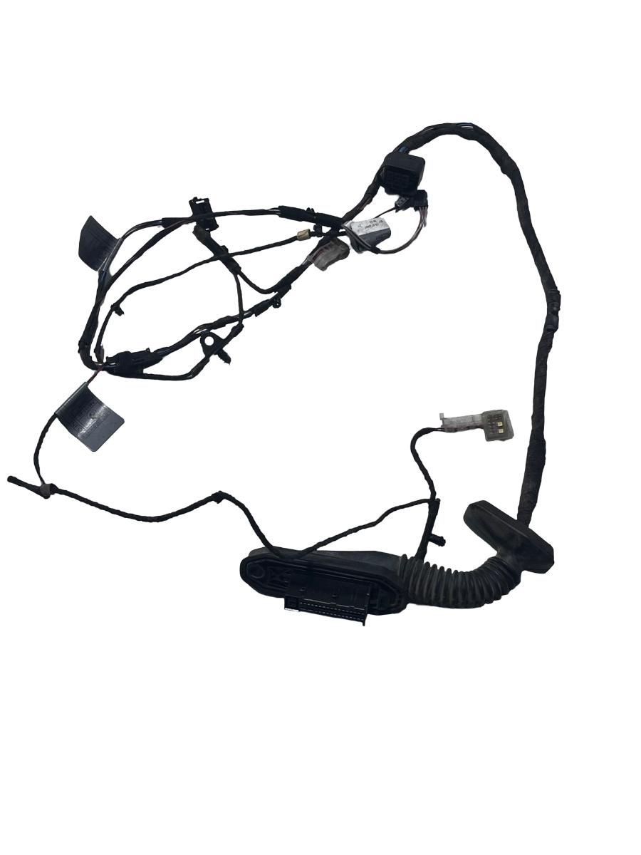 Instalatie portiera  dreapta spate BMW 3 V E90 2004 - 2012 14010710