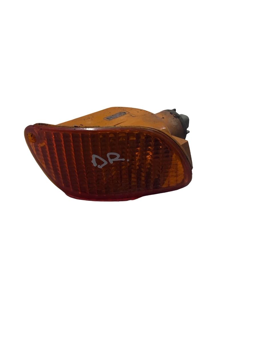 Lampa de semnalizare bara dreapta fata FORD FOCUS 1 DNW 1998 - 2005