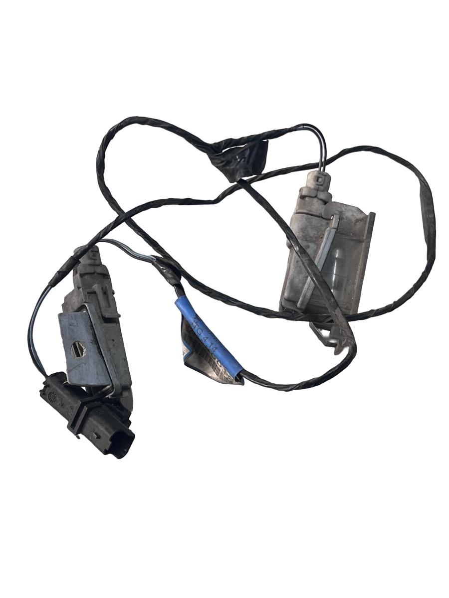 Set Lampa numar de inmatriculare + instalatie RENAULT SCENIC I JA0/1_, FA0_ 1999 - 2003 15213580012