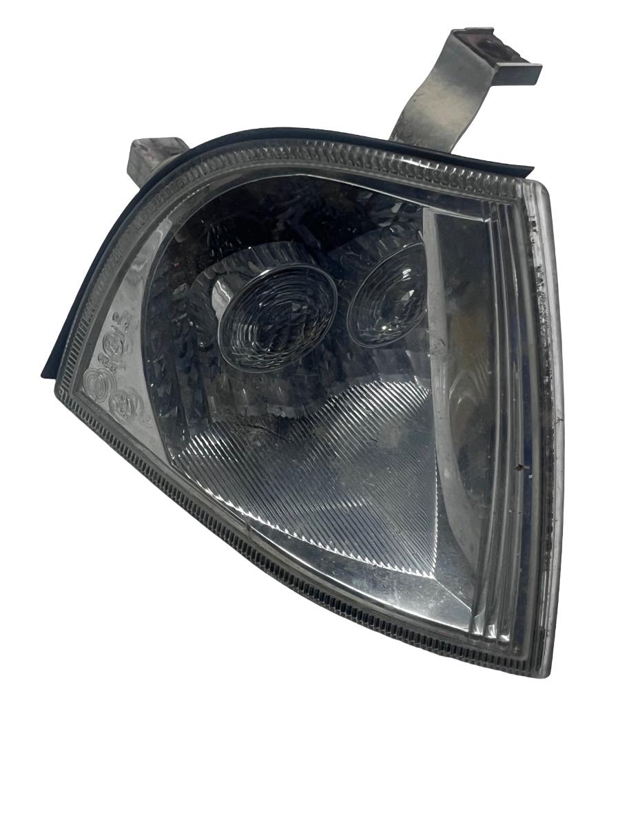 Lampa de semnalizare dreapta SKODA OCTAVIA I 1U5 2000 - 2010 YU3X13368AA – foto 2