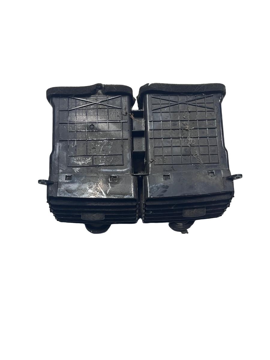 Grila de ventilatie bord centrala KIA SPORTAGE JE_, KM_ 2004 - > 80335148 – foto 3
