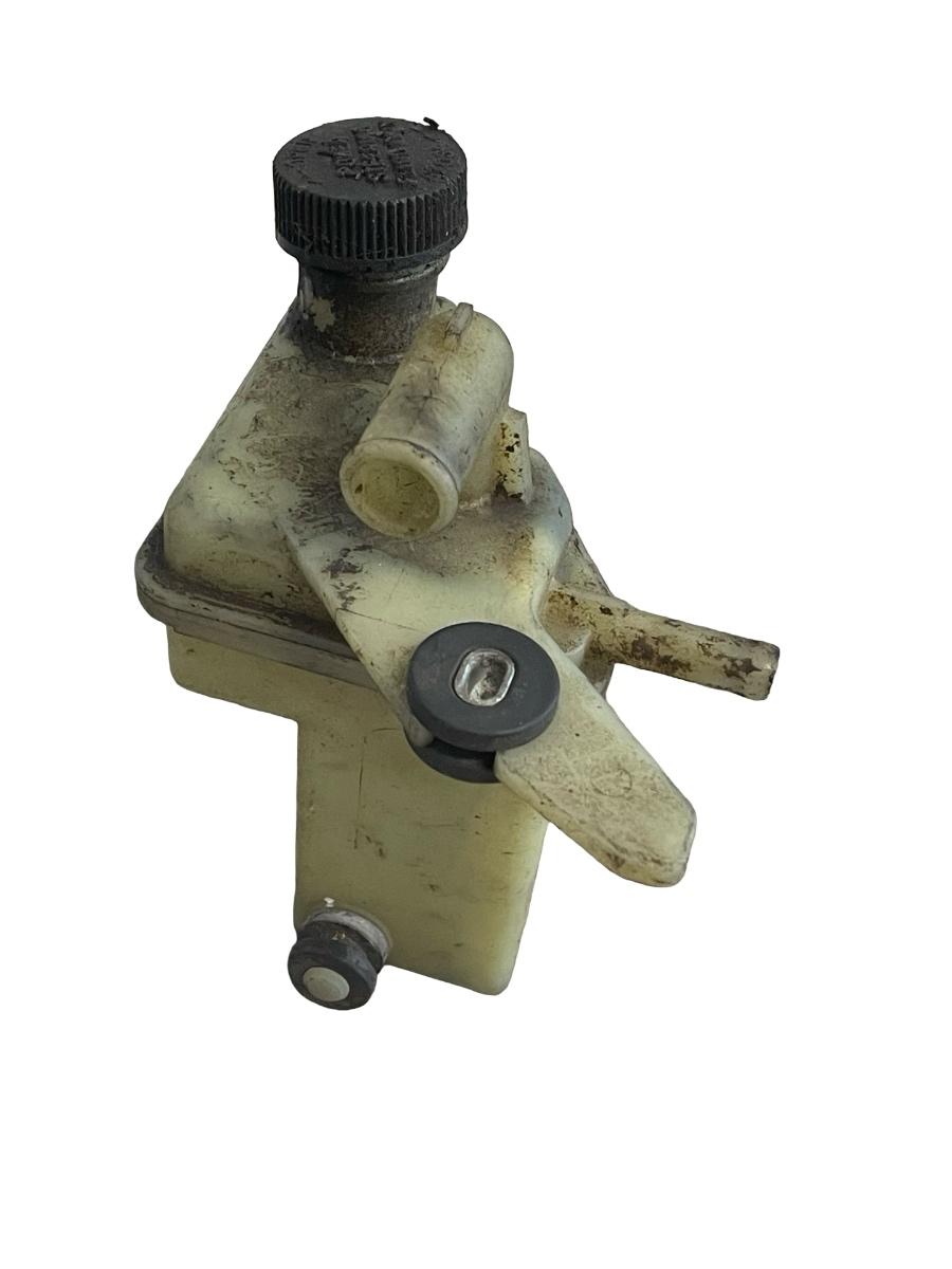 Rezervor lichid servodirectie MAZDA 3 BK 2003 - 2009 1.6i