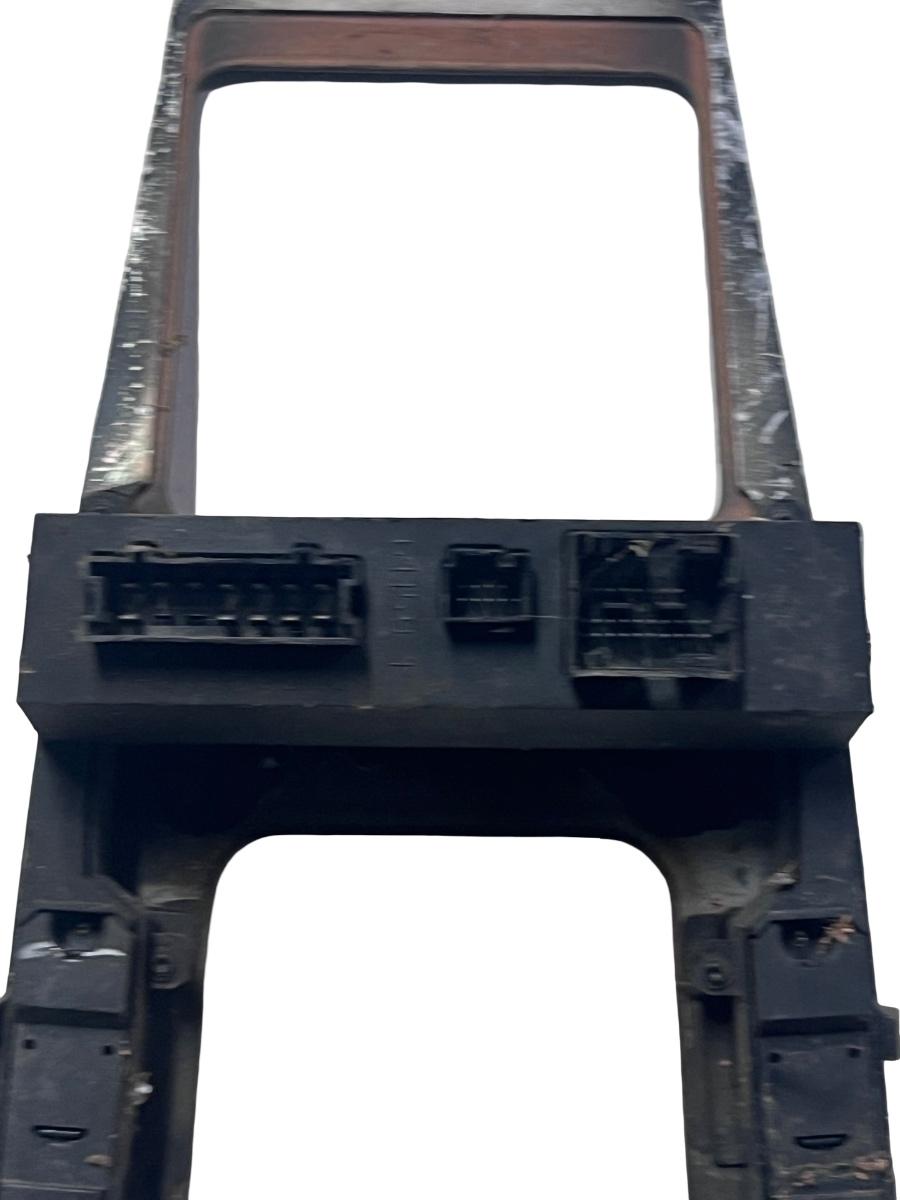 Consola centrala MERCEDES-BENZ M-CLASS W163 1998 - 2005 A1638207110 – foto 3