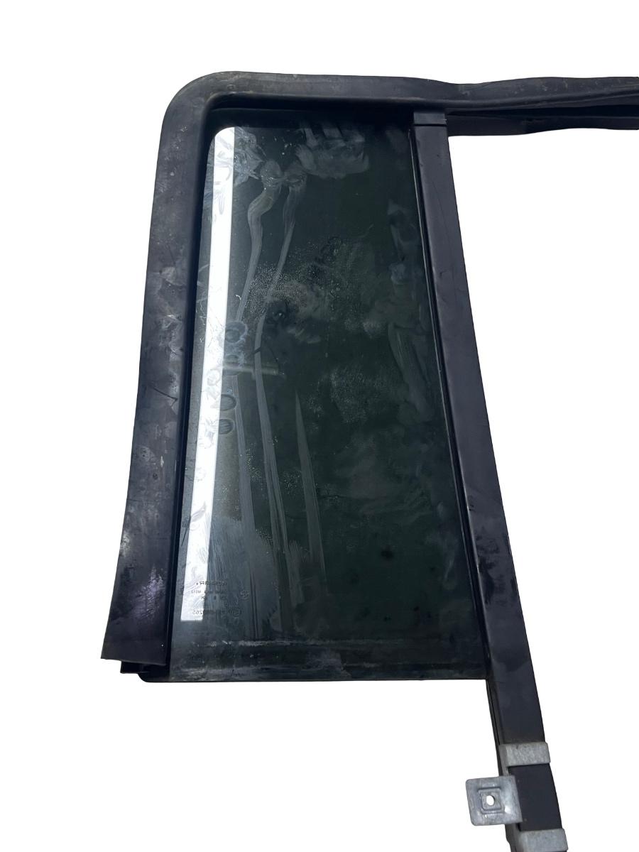 Geam fix  stanga spate JEEP COMMANDER XK, XH 2005 - 2010 – foto 2