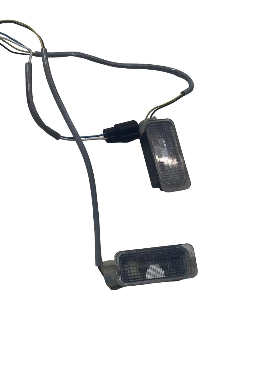 Lampa numar de inmatriculare + instalatie FORD FIESTA VI Facelift 2008 - >