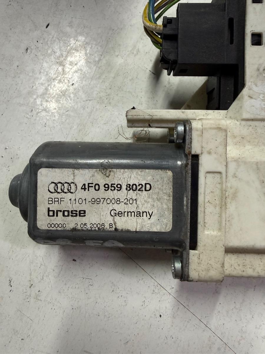 Motoras geam dreapta fata AUDI A6/S6 III Saloon 4F2, C6 2004 - 2011 4F0959802D – foto 2