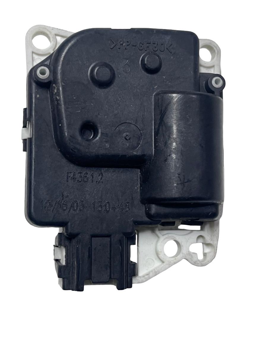 Motoras/actuator clapeta aeroterma  JEEP COMMANDER XK, XH 2005 - 2010