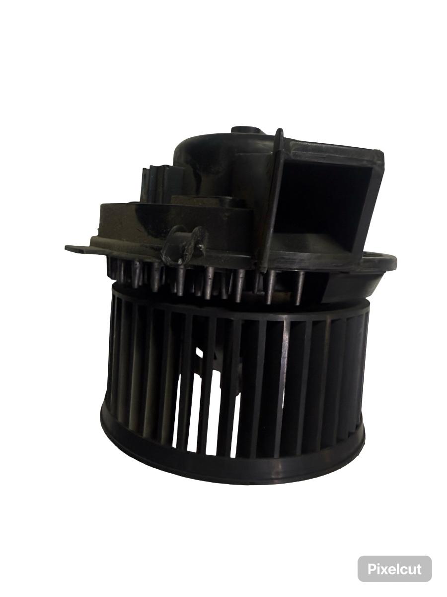 Motor ventilator / piese PEUGEOT 307 Break 3E 2002 - 2009 – foto 2