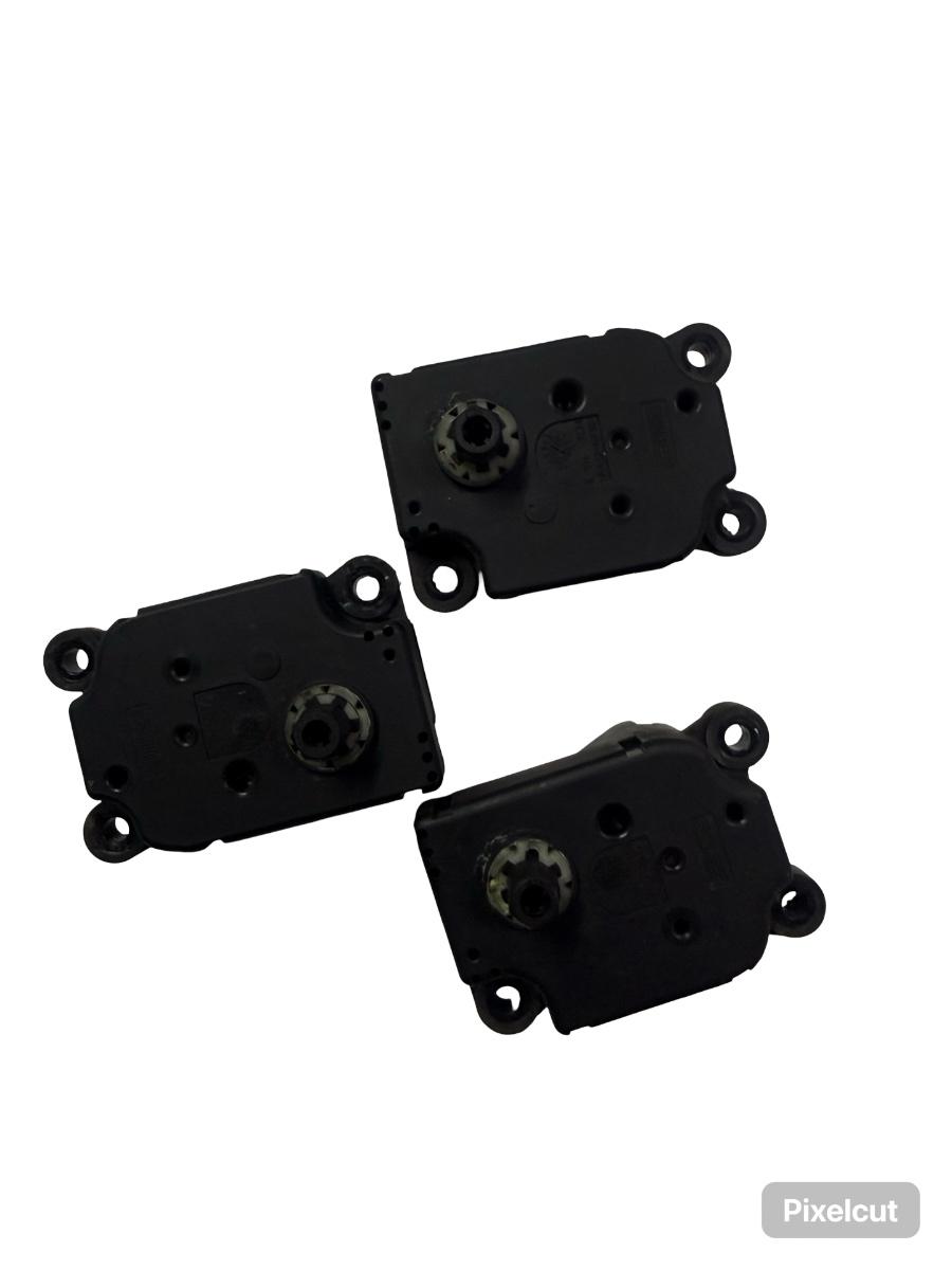 Actuator/motoras clapeta aer Aeroterma PEUGEOT 307 Break 3E 2002 - 2009 – foto 2
