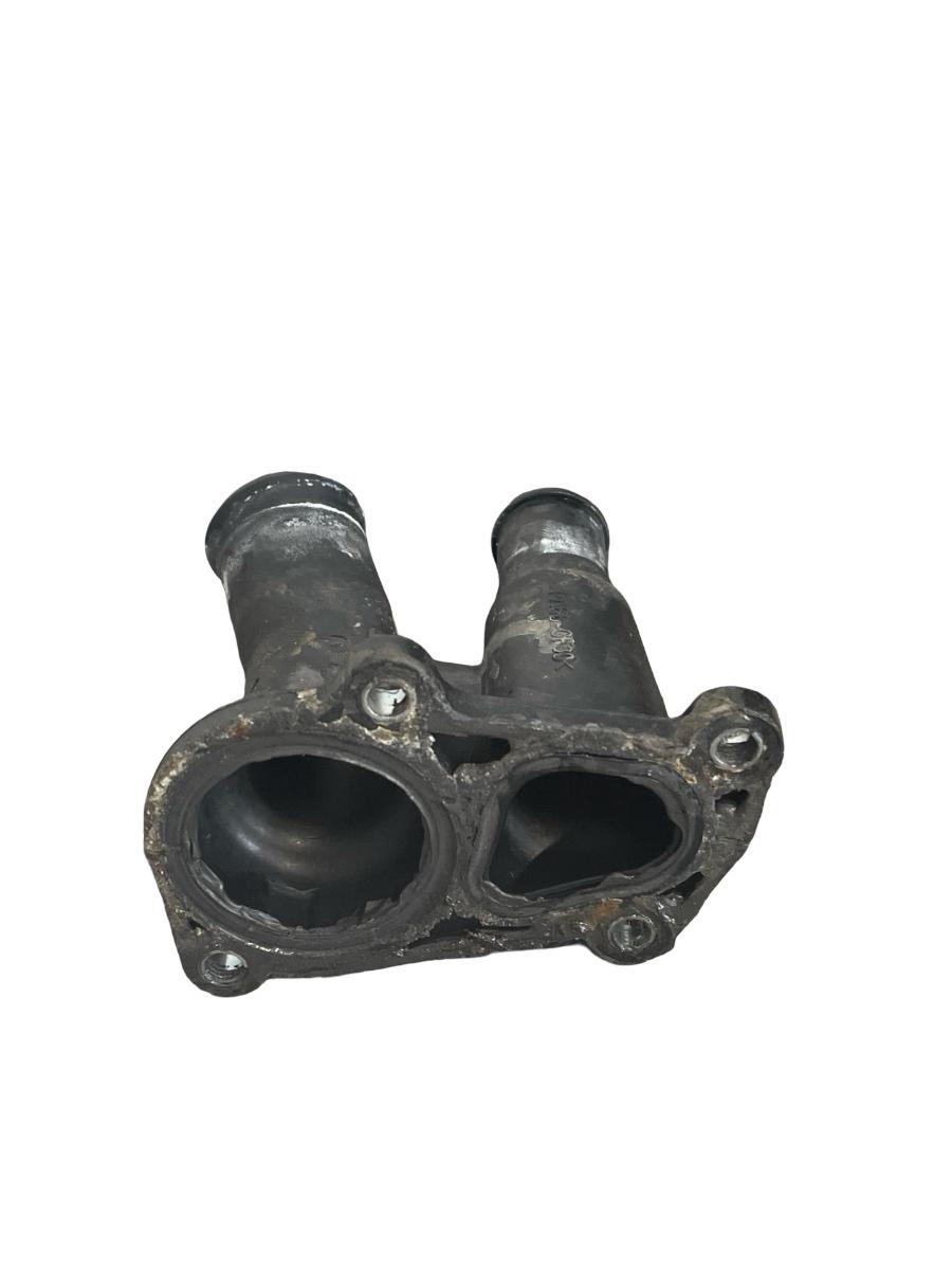Flansa lichid racire FORD FOCUS Hatchback  DAW, DBW 1998 - 2007 1.6 16V FYDA, FYDB, FYDC, FYDD, FYDH – foto 2