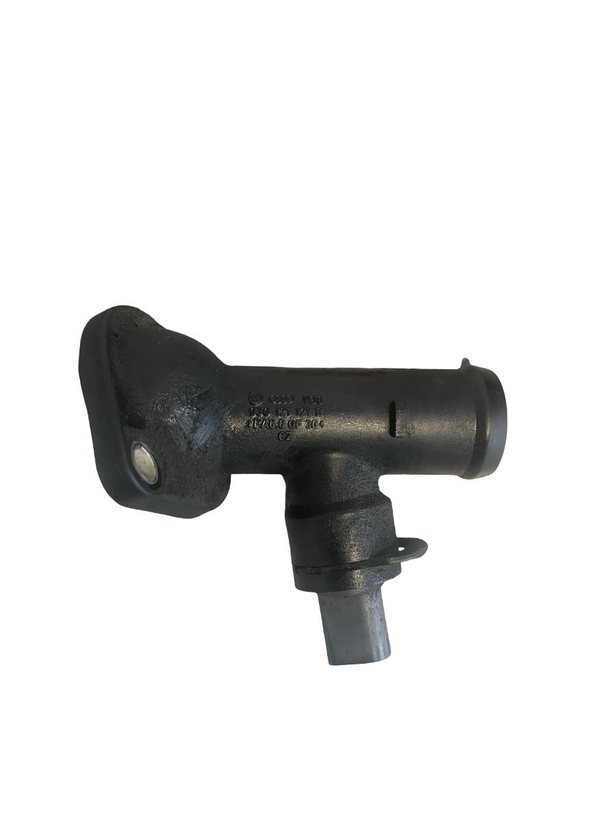 Corp termostat VOLKSWAGEN PASSAT 3C2 2005 - 2010 2.0 TDI 16V BKP, CBAB 03G121121D