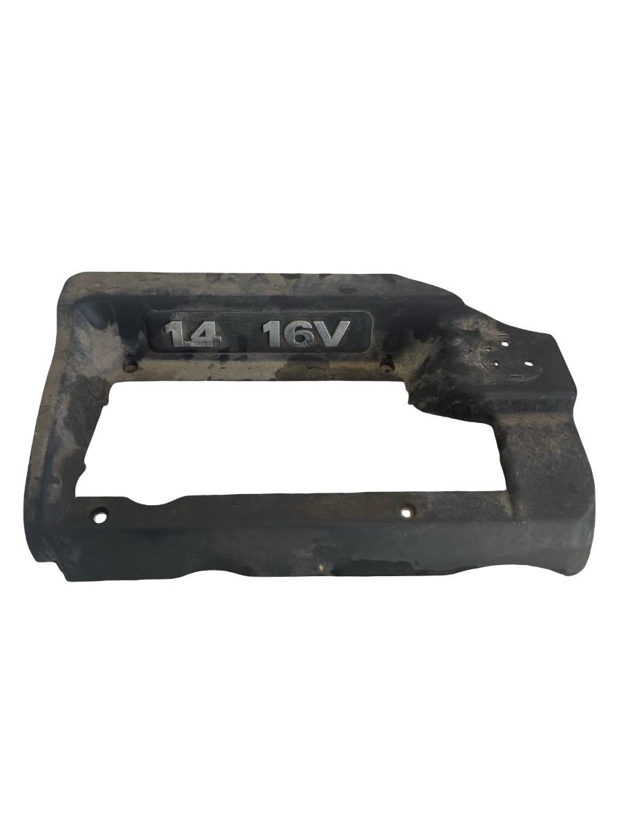 Capac/Rama motor (ornament) VOLKSWAGEN GOLF IV 1J1 1997 - 2007 1.4 16V AHW, AKQ, APE, AXP, BCA
