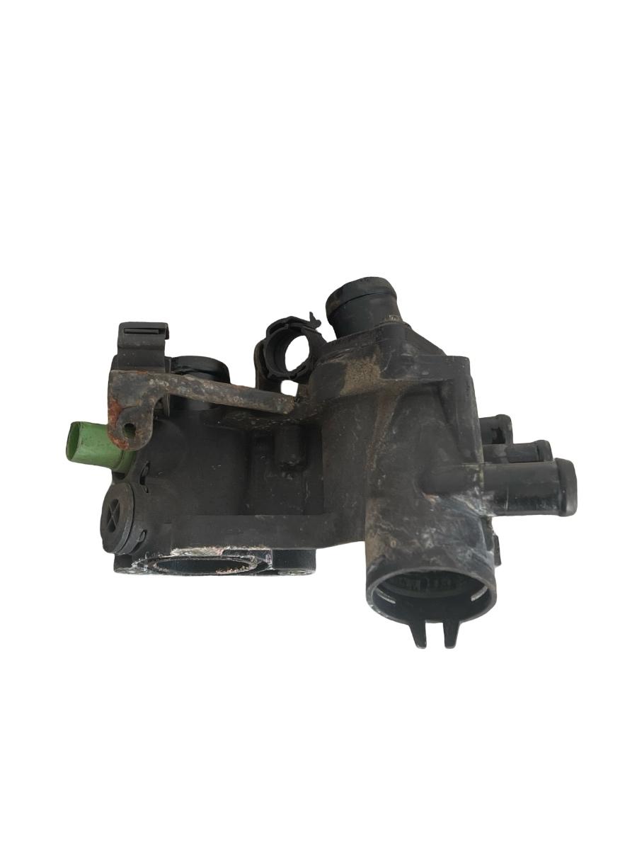 Carcasa termostat VOLKSWAGEN GOLF IV 1J1 1997 - 2007 1.4 16V AHW, AKQ, APE, AXP, BCA – foto 3