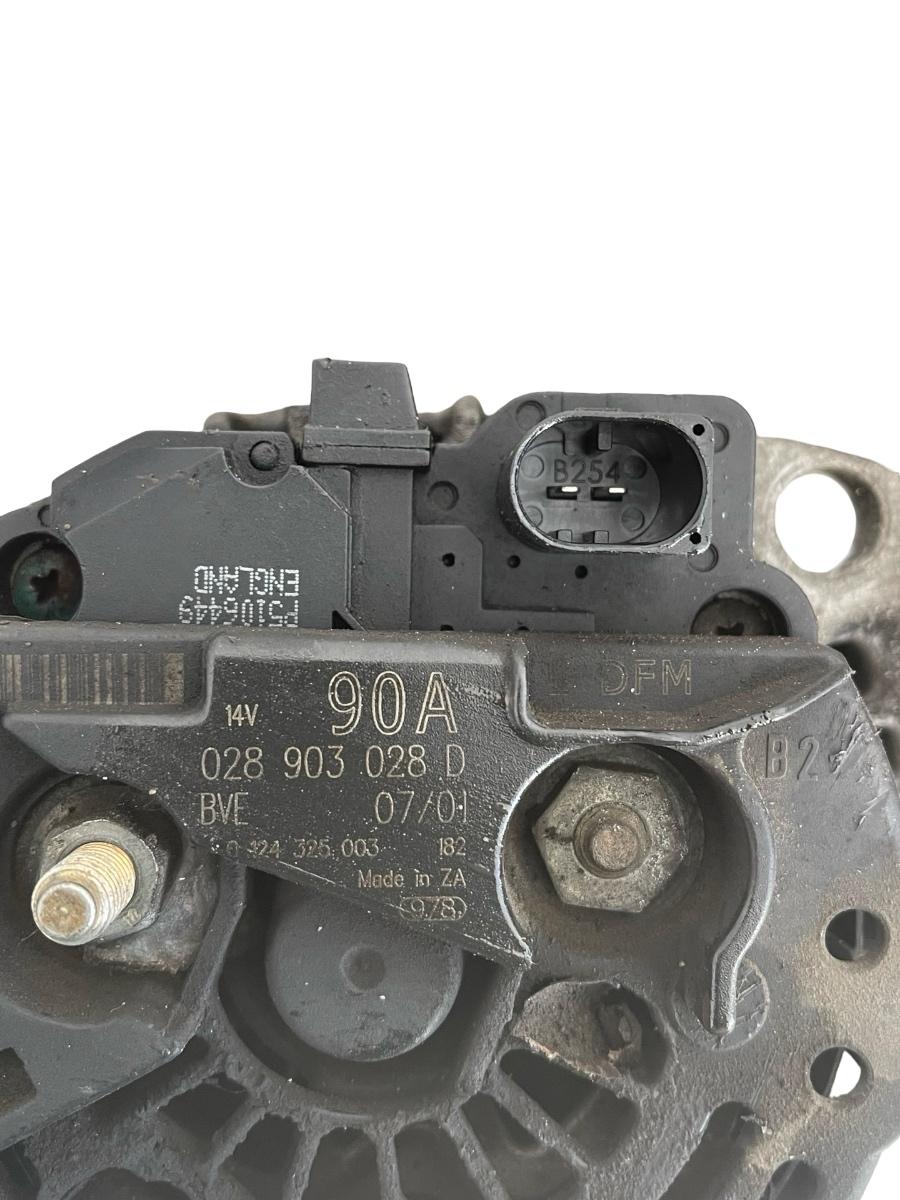 Alternator VOLKSWAGEN GOLF IV 1J1 1997 - 2007 1.4 16V AHW, AKQ, APE, AXP, BCA 028903028D – foto 3