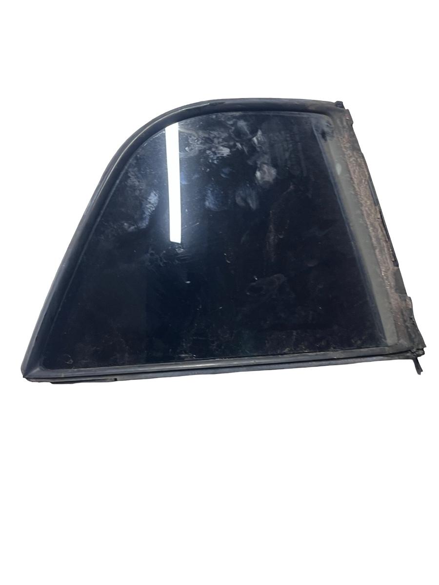 Geam fix  stanga spate HYUNDAI ELANTRA Estate 1998 - 2002