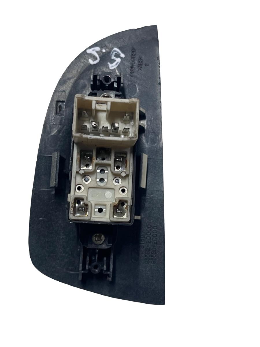 Butoane geamuri electrice stanga spate HYUNDAI ELANTRA Estate 1998 - 2002 612W099200 – foto 2