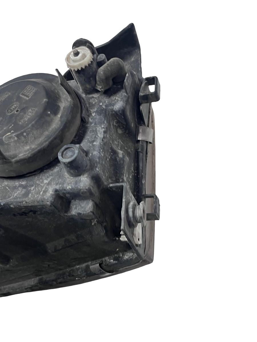 Far dreapta VOLKSWAGEN PASSAT Estate 3B5 1997 - 2001 3A0941295 – foto 4