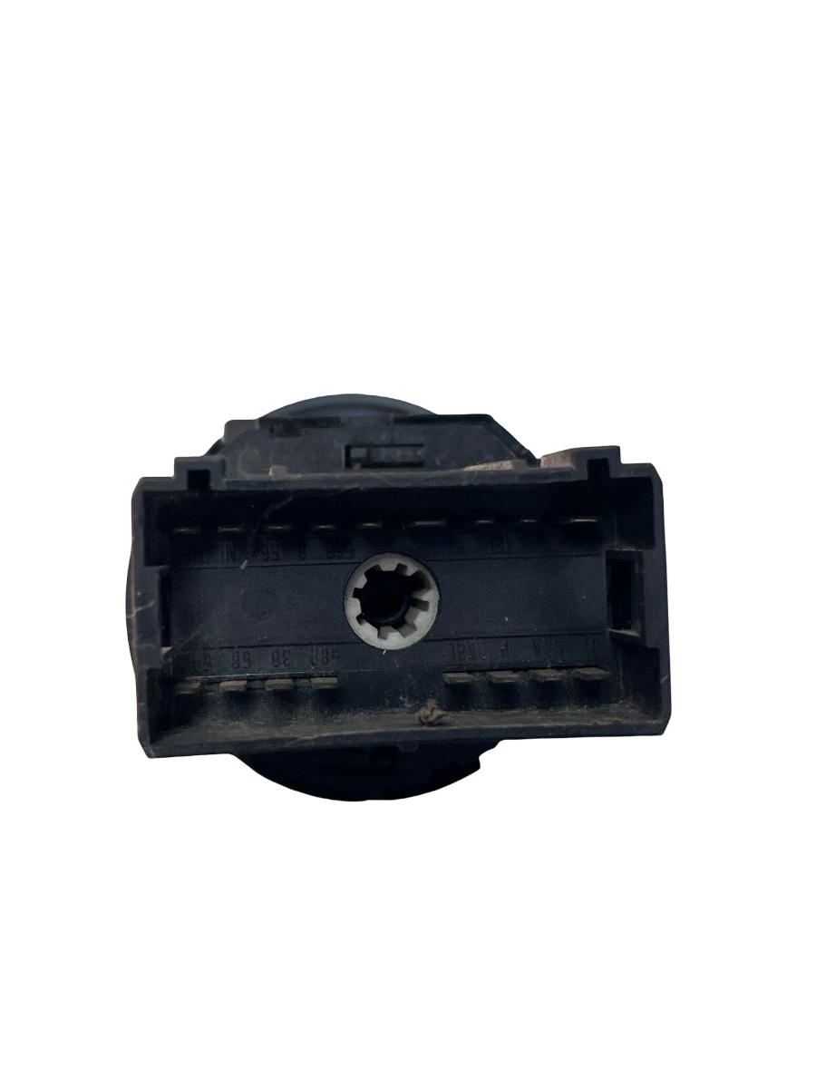 Bloc lumini VOLKSWAGEN PASSAT Estate 3B5 1997 - 2001 TC41C0941531 – foto 2
